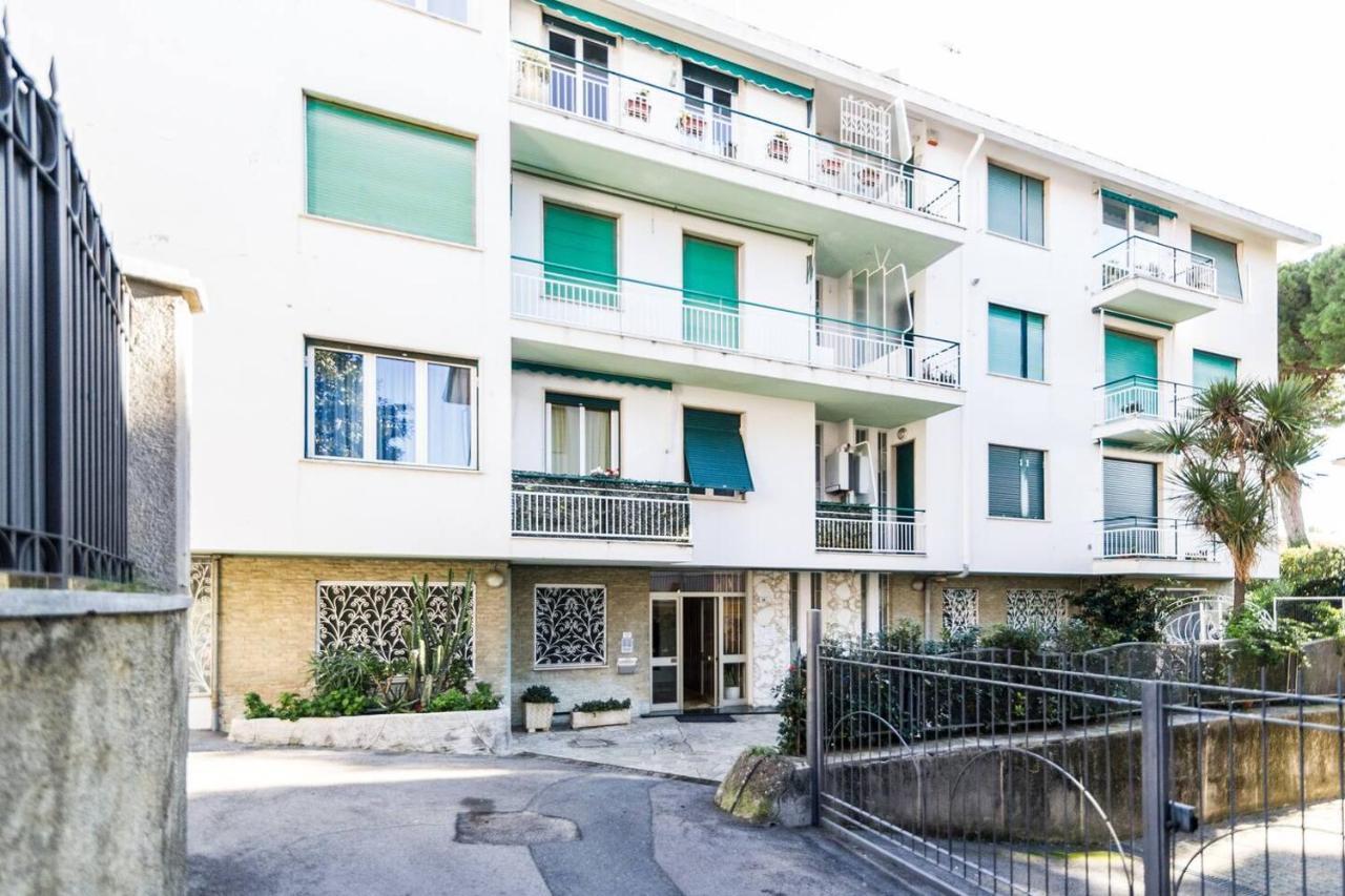 Grazioso Appartamentino A Due Passi Dalla Pista Ciclabile Con Giardino E Garage Sanremo Exterior photo